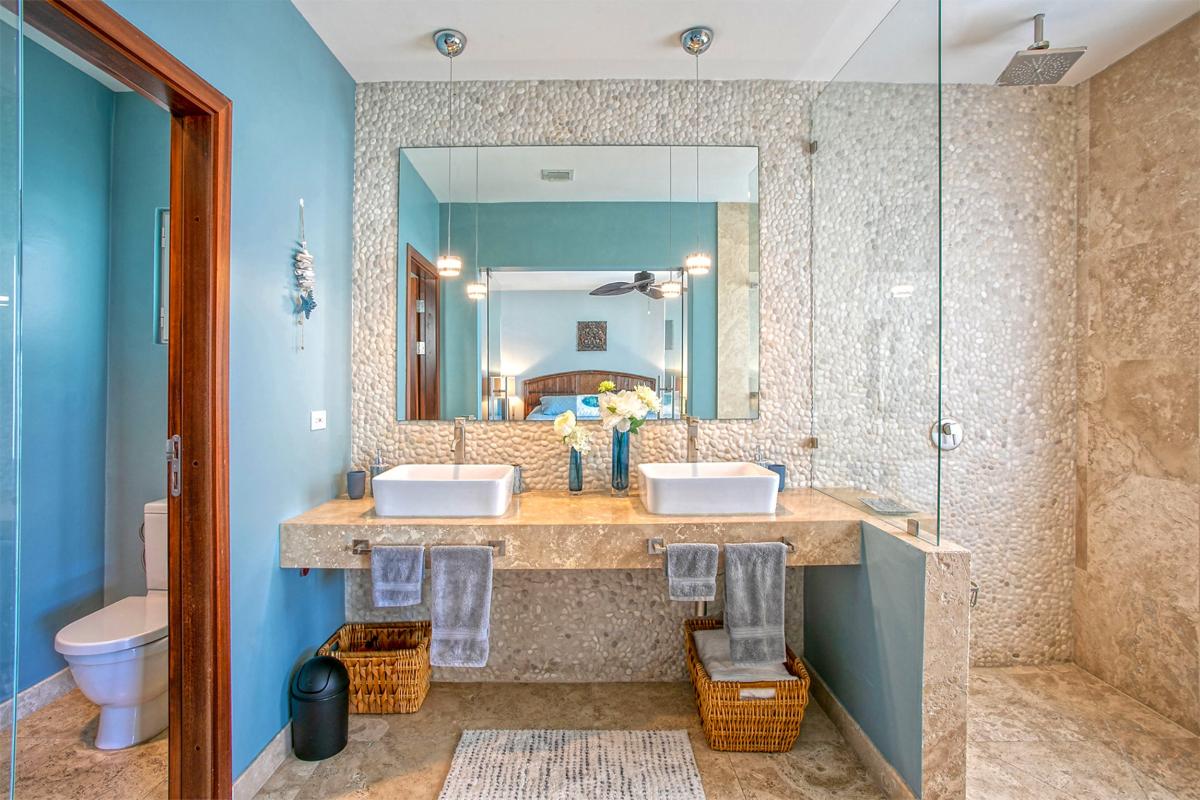 Villa rental St Martin - The bathroom 2